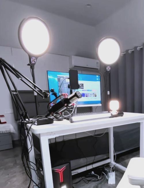 2025，最赚钱的生意是卖铲子